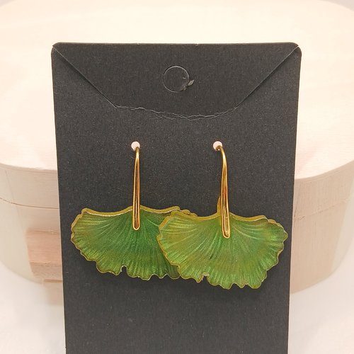 Boucles d'oreilles en résine