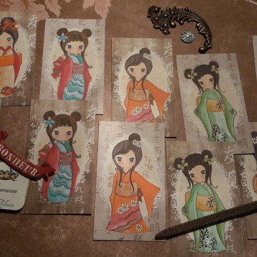Lot 10 images, petites cartes, poupées chinoises kokeshi tags, étiquettes scrapbooking