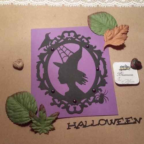 Carte double et enveloppe, ambiance halloween, cadre filigrane style gothique, corbeau. papier couleur, scrap, carterie