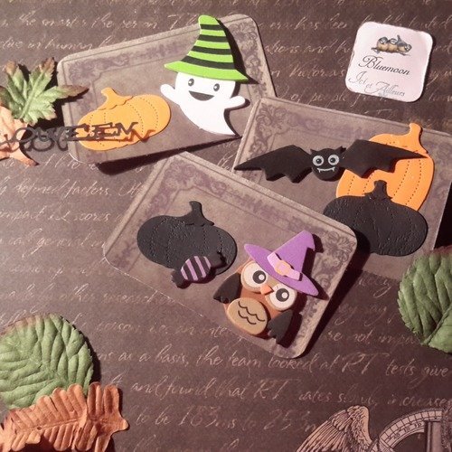 Lot a 3 mini cartes, marque places, étiquettes,  die cut, embellissements fantaisie, halloween, scrapbooking.