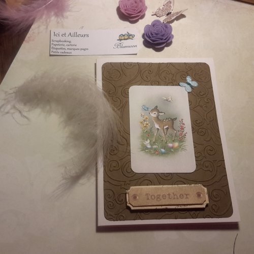 Carte double pour pâques.  dies, embellissements, tag, 3d, embossage. papier à motifs. scrapbooking