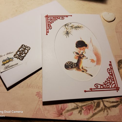 Carte double et enveloppe,  ange et faon, découpe ovale. carterie, loisirs créatifs, cartes, scrapbooking, papeterie