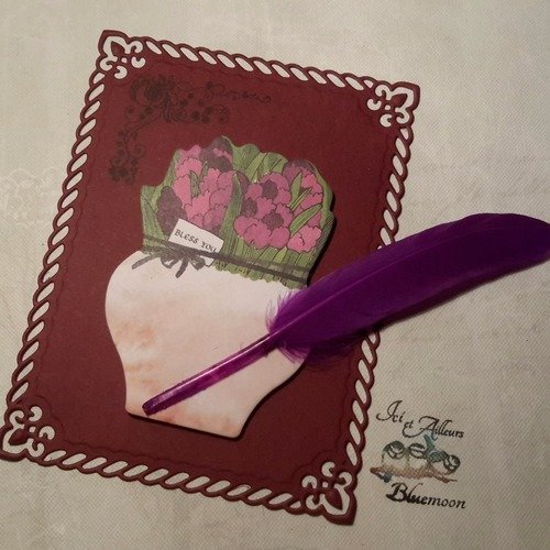 Carte bloc mémo  feuilles adhésives, enveloppe et sa plume.  carte filigranée décorée. 