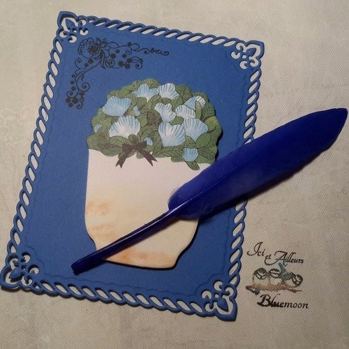 Carte bloc mémo  feuilles adhésives, enveloppe et sa plume.  carte filigranée décorée. 