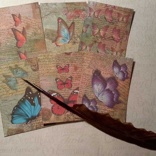 Lot de 6 images,  romantiques, dessins de papillons, écritures et textes anciens. vintage. papier 250g
