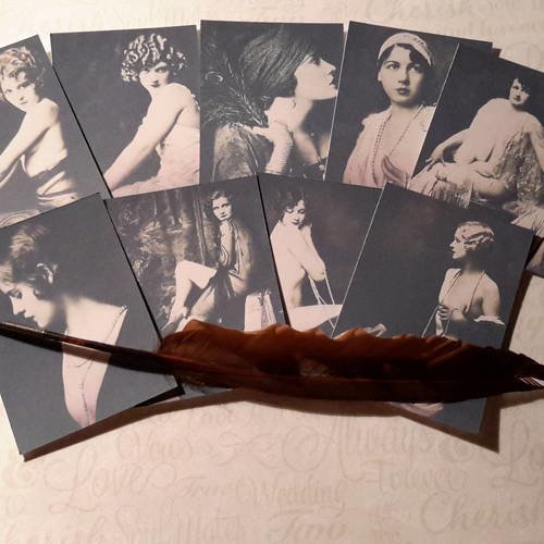 Lot de 9  mini cartes, images, hymne à la beauté feminine 1900, monochrome.  scrap