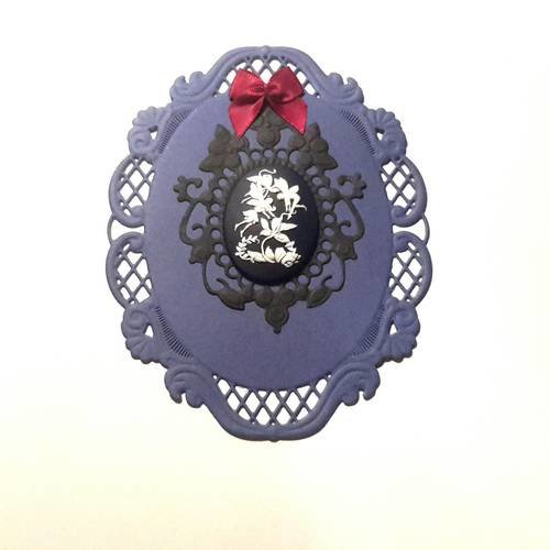 Unique carte bijou cabochon, collection les précieuses, féerie, relief camey, découpes, noeud grenat. filigrane 