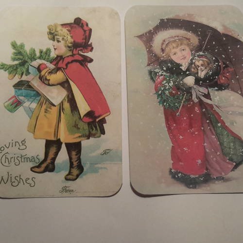 Lot de 2 grandes cartes postales  noël, 250g,  vintage,  enfants époque victorienne,  cadeaux, neige et petit chien. 