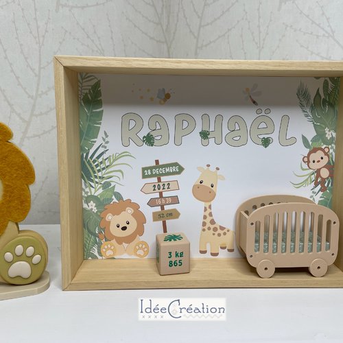 Cadre prénom, cadre naissance bebe personnalisable, vitrine miniature personnalisée au prénom de l'enfant, modèle safari