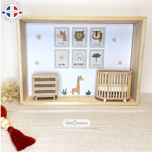 Cadre prénom, cadre naissance bebe personnalisable, vitrine miniature personnalisée au prénom de l'enfant, modèle safari lit ovale