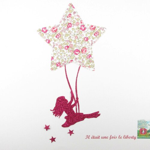 Patch à repasser appliqués petite fille sur une balançoire étoile en thermocollants liberty eloïse rose, iron on liberty fabrics, écusson