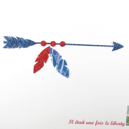 Appliqué thermocollant flèche d'indien et plumes réalisée en tissu liberty eben bleu et flex pailletés rouge et bleu