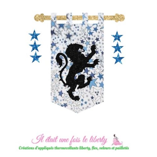 Appliqué thermocollant chevalier, bannière et lion médiéval en tissu liberty adelajda bleu et flex pailleté