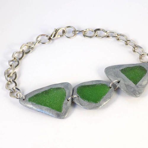 Bracelet gourmette vintage verre dépoli vert polymère argenté