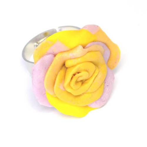Bague fleur rose jaune et rose clair polymère