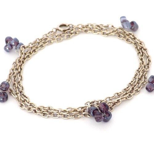 Bracelet argenté 3 tours perles rocaille violettes