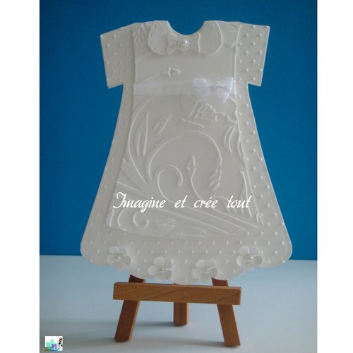 Kit carte robe de bébé blanche pour baptême en papier dessin à réaliser vous même