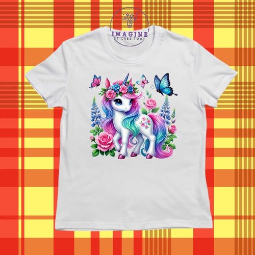 T-shirt personnalisé - col rond - sublimation - fille - hibiscus - féerique - licorne - fashion - arc en ciel - papillons - roses