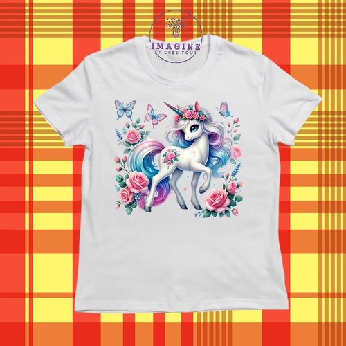 T-shirt personnalisé - col rond - sublimation - fille - papillons - rosiers - féerique - licorne - fashion - couleurs - corne