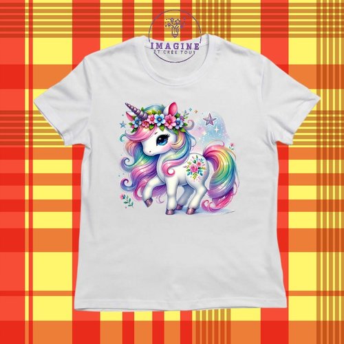 T-shirt personnalisé - col rond - sublimation - fille - étoiles - fleurs - féerique - licorne - fashion - couleurs - corne
