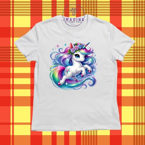 T-shirt personnalisé - col rond - sublimation - fille - étoiles - fleurs - roses - féerique - licorne - arc en ciel - corne
