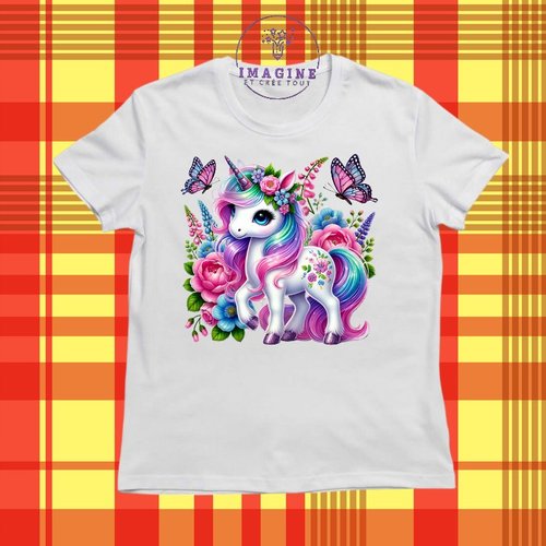 T-shirt personnalisé - col rond - sublimation - fille - papillons - fleurs - rosiers - féerique - licorne - arc en ciel - corne