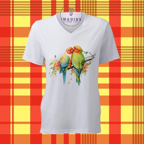 T-shirt personnalisé pour femme - col v - sublimation - impression infusible ink - lovebird - heart - perroquets - tropique