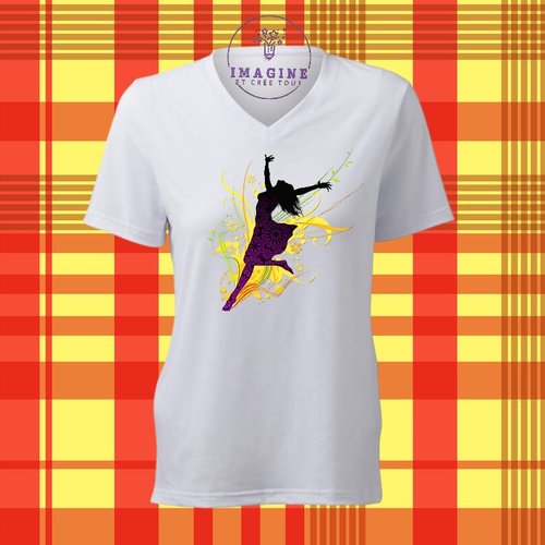 T-shirt personnalisé pour femme - col v - sublimation - impression infusible ink - womens-day - femme - happiness