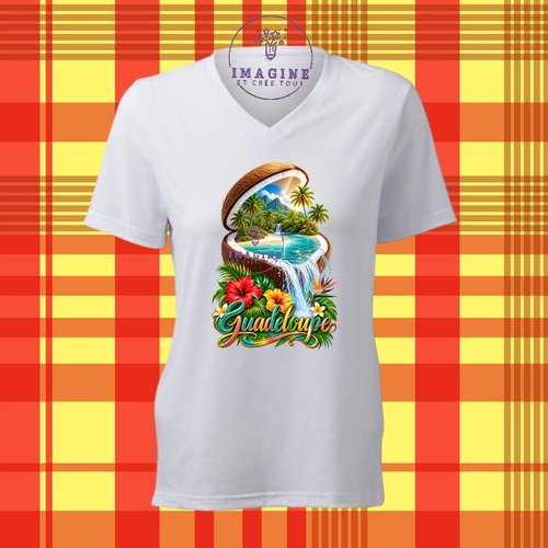 T-shirt personnalisé pour femme - col v - sublimation - impression infusible ink - noix de coco - ile - palmiers - tropique
