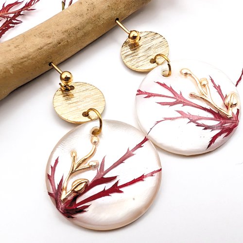 Boucles d'oreilles nacrées "tamuke".