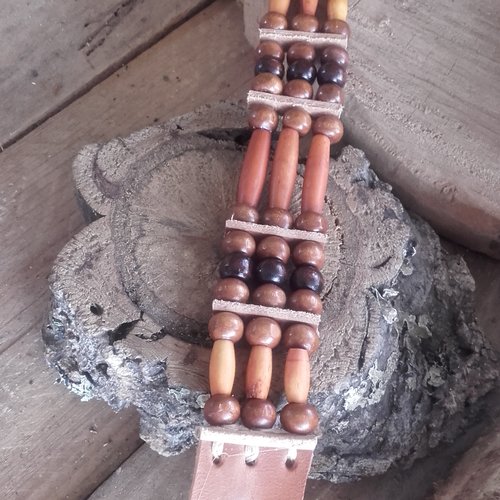 Bracelet style amérindien, 3 rangs, corne, perles bois marron - ref: b 340