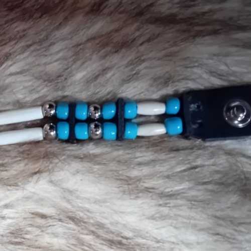Bracelet amérindien, 2 rangs, os naturel, perles bleues -  ref: b 421