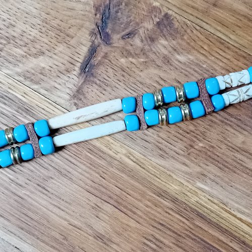 Bracelet amérindien,2 rangs, os et perles de verre bleues -  ref: b 432
