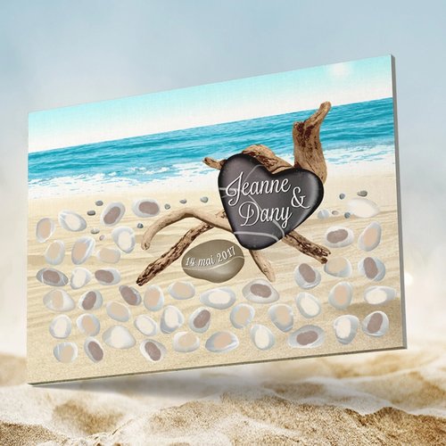 Tableau à empreintes : ambiance bord de mer bois flotté et galets sur plage de sable fin