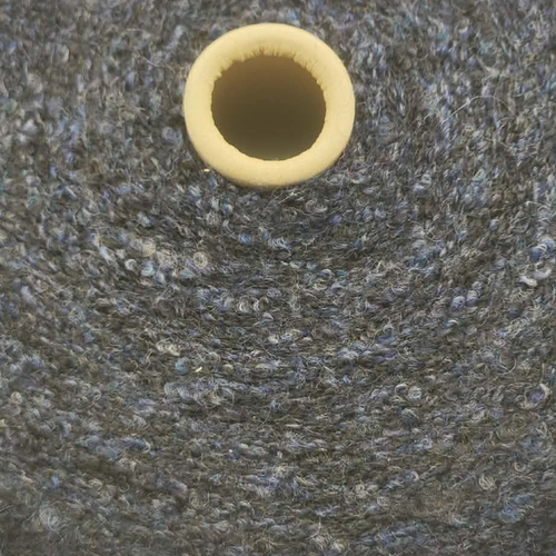 Fil bouclé jarama 50% laine mérinos / 1600g