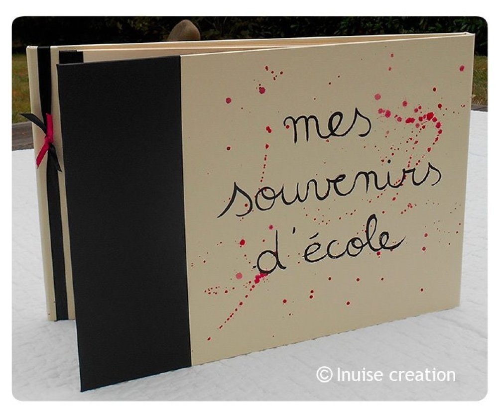 Album photo "mes souvenirs d'école" noir et beige personnalisable Un