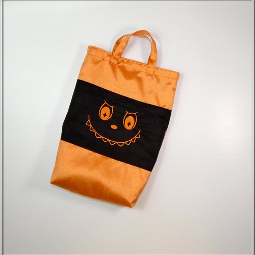 Halloween : sac à bonbons