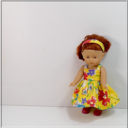 Robe pour mini corolline 20 cm