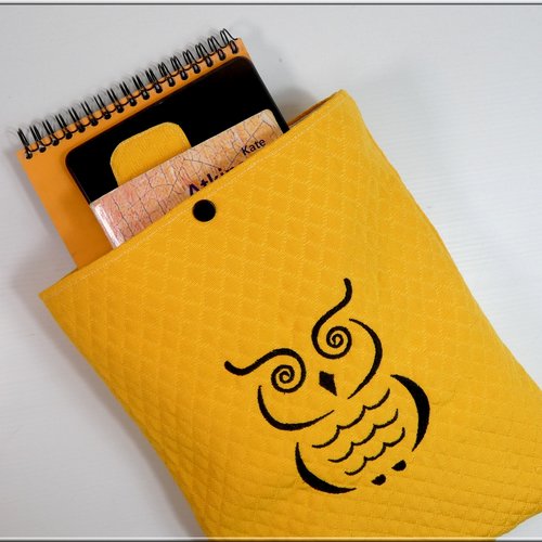 Pochette pour livre, tablette, carnet et / ou document