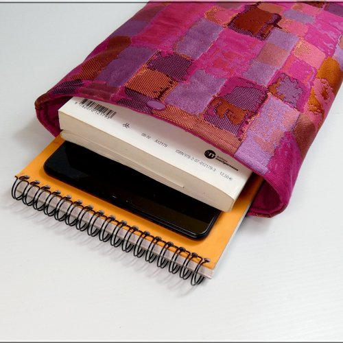 Pochette pour livre, tablette, carnet et / ou document