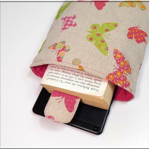 Pochette pour livre de poche et tablette avec son marque page assorti