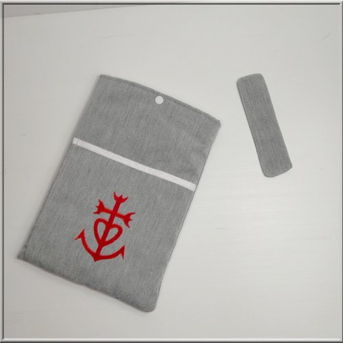 Pochette pour livre de poche et tablette avec son marque page assorti