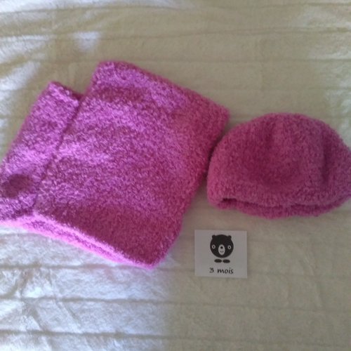 Poncho + bonnet layette bébé rose fait main : 3 mois