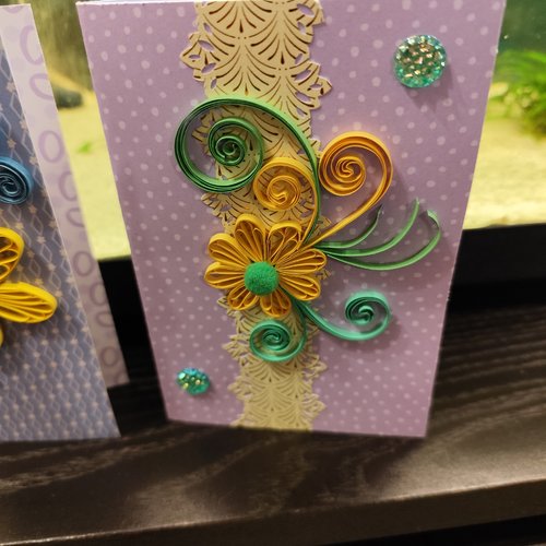 Carte anniversaire , fête, enfant, femme, carte quilling, fleurs quilling