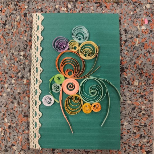 Carte anniversaire , fête, enfant, femme, carte quilling, fleurs quilling