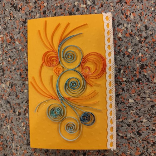 Carte anniversaire , fête, enfant, femme, carte quilling, fleurs quilling