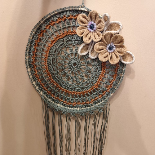 Tenture murale en  macramé et crochet
