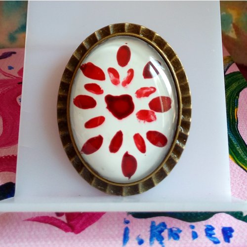 Broche fleur ovale laiton bronze avec cabochon verre peint par artiste,rouge pourpre blanc,fermoir epingle,cadeau fete anniversaire noel