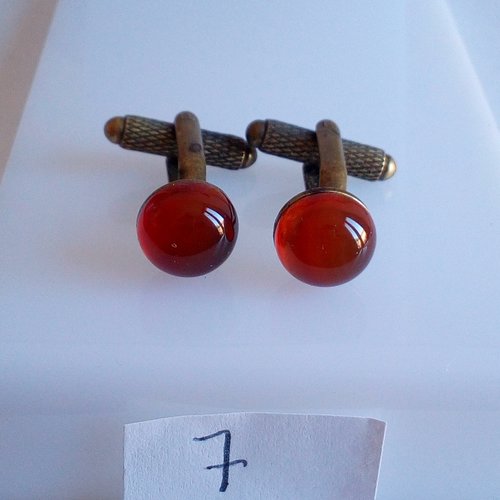 Cornaline,boutons de manchettes laiton bronze avec cabochons ronds dia 10mm,quartz pierre fine,rouge orange, fait mains en france