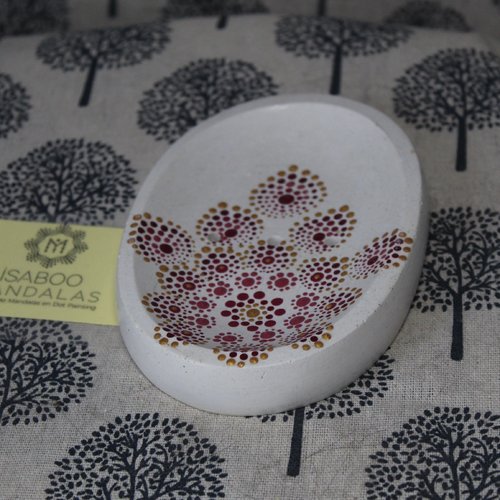 Porte-savon rouge artisanal ovale en béton créatif